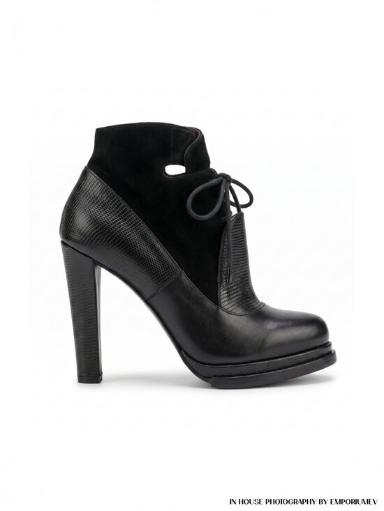 Alexander Wang Shoes - Alexander Wang Black Leather Ankle Lace Up Moto Boots Booties Size US 6.5